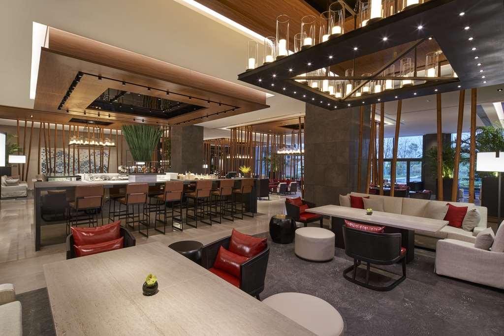 Hyatt Regency Zhuzhou Hotel Restaurant photo